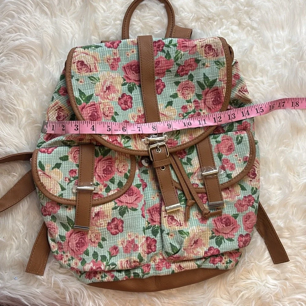 NWOT Mudd Floral Cottage Core Backpack